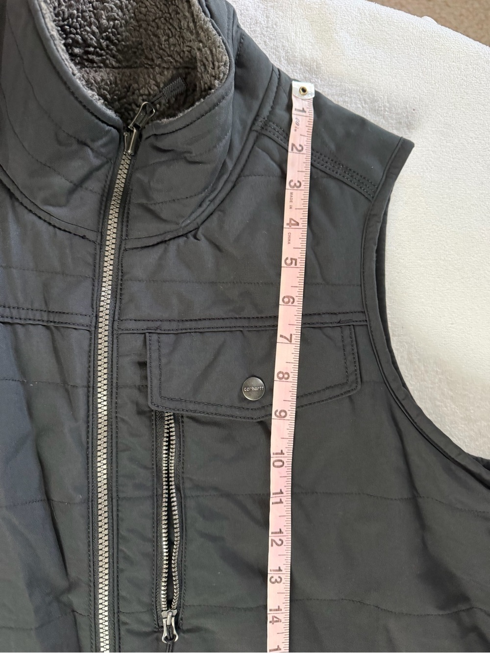 Women’s Carhartt Black Quilted Fleece-Lined Vest - Picture 10 of 13